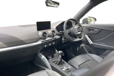 GM18WTN Audi Q2 1.4 TFSI CoD S line Euro 6 (s/s) 5dr Thumbnail #9