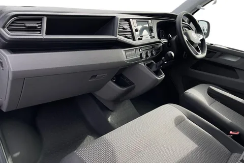 ML73FOU Volkswagen Transporter 2.0 TDI 110 Highline Van Thumbnail #9