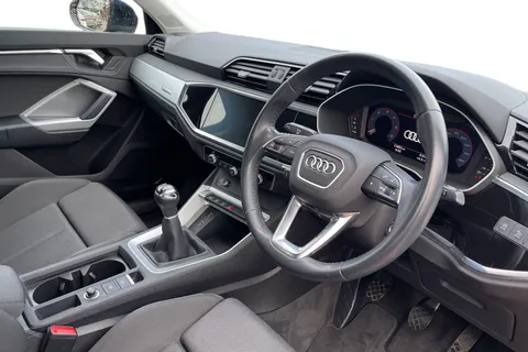 DG70BXO Audi Q3 Sport 35 TDI quattro 150 PS 6-speed Thumbnail #8