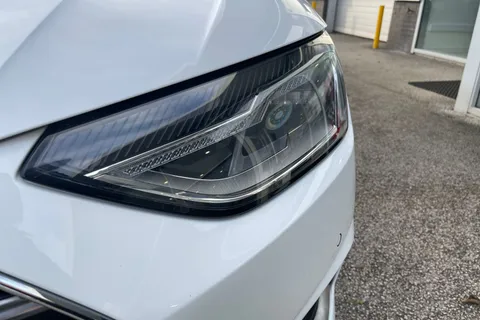 HJ70TVY Audi A4 Avant 2.0 TFSI 35 Sport S Tronic Euro 6 (s/s) 5dr Thumbnail #9