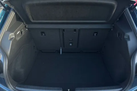 DG23CYA CUPRA Born 58kWh V2 Auto 5dr Thumbnail #7