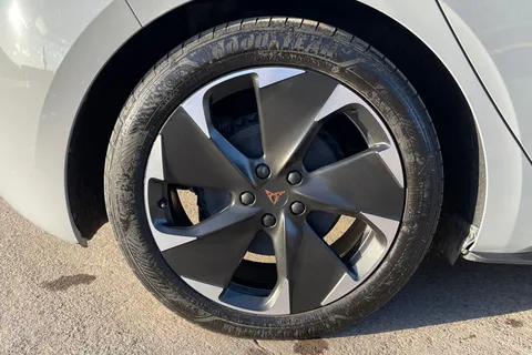 DG23CYA CUPRA Born 58kWh V2 Auto 5dr Thumbnail #11