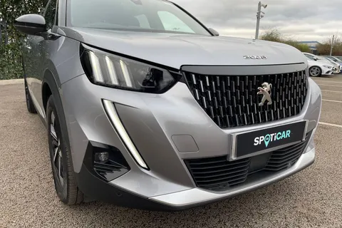 KN21VPT PEUGEOT 2008 1.5 BlueHDi GT Euro 6 (s/s) 5dr Thumbnail #9