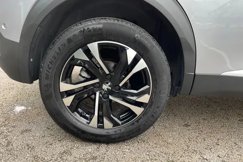 KN21VPT PEUGEOT 2008 1.5 BlueHDi GT Euro 6 (s/s) 5dr Thumbnail #11