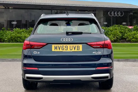 MV69UVB Audi Q3 Sport 40 TDI quattro 190 PS S tronic Thumbnail #5