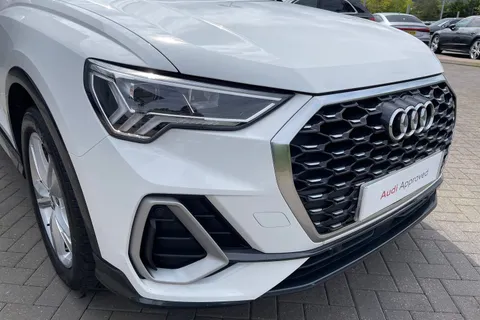 VO20EWK Audi Q3 S line 35 TFSI  150 PS 6-speed Thumbnail #9