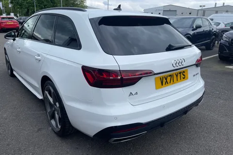 VX71YTS Audi A4 Avant Avant Black Edition 35 TFSI  150 PS S tronic Thumbnail #8