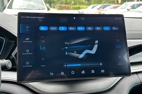 18 of 55 for BYD Seal U 1.5 DM-i 18.3kWh Boost CVT Auto Euro 6 (s/s) 5dr