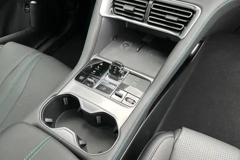 19 of 55 for BYD Seal U 1.5 DM-i 18.3kWh Boost CVT Auto Euro 6 (s/s) 5dr