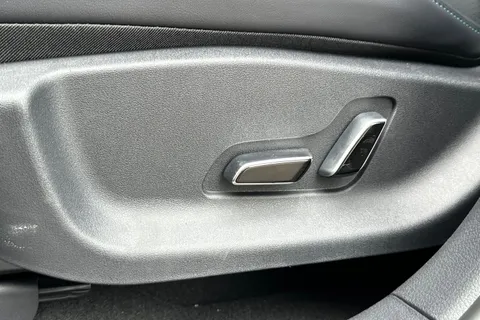 45 of 55 for BYD Seal U 1.5 DM-i 18.3kWh Boost CVT Auto Euro 6 (s/s) 5dr