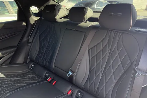  BYD SEAL 82.5kWh Design Auto 4dr Thumbnail #14