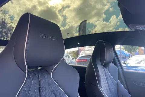  BYD SEAL 82.5kWh Design Auto 4dr Thumbnail #21