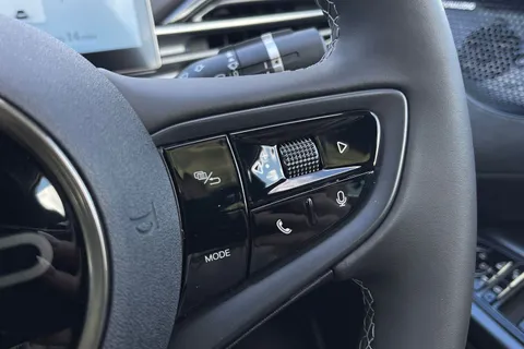  BYD SEAL 82.5kWh Design Auto 4dr Thumbnail #39