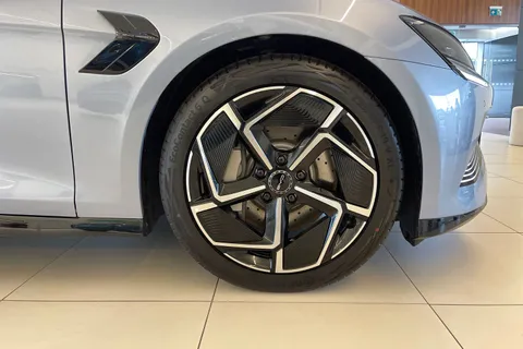  BYD SEAL 82.5kWh Design Auto 4dr Thumbnail #7