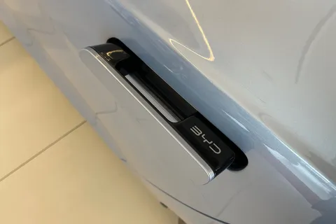  BYD SEAL 82.5kWh Design Auto 4dr Thumbnail #31