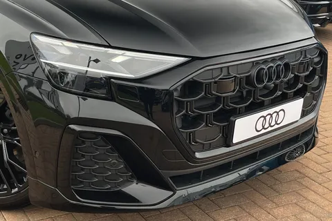  Audi Q8 3.0 TDI V6 50 Black Edition Tiptronic quattro Euro 6 (s/s) 5dr Thumbnail #17