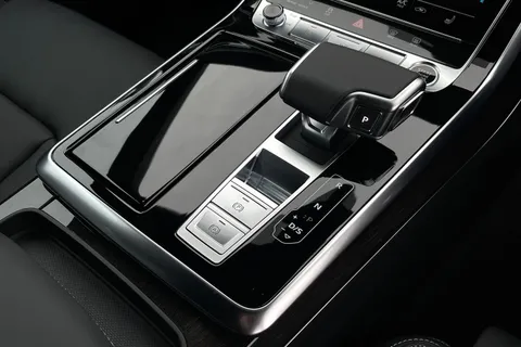  Audi Q8 3.0 TDI V6 50 Black Edition Tiptronic quattro Euro 6 (s/s) 5dr Thumbnail #20