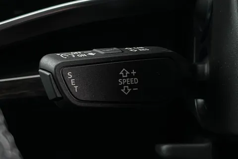  Audi Q8 3.0 TDI V6 50 Black Edition Tiptronic quattro Euro 6 (s/s) 5dr Thumbnail #39