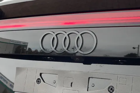  Audi Q8 3.0 TDI V6 50 Black Edition Tiptronic quattro Euro 6 (s/s) 5dr Thumbnail #48