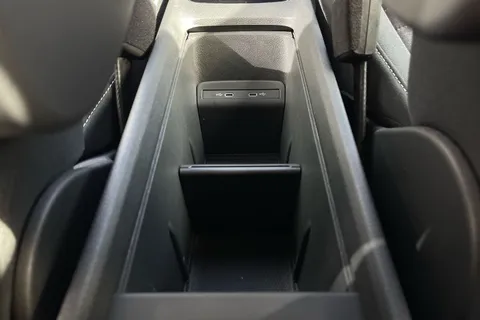 Volkswagen ID.3 Pro S 77kWh Match Auto 5dr (5Seat) Thumbnail #32