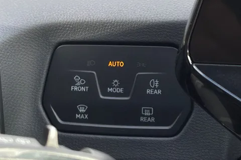 Volkswagen ID.3 Pro S 77kWh Match Auto 5dr (5Seat) Thumbnail #41