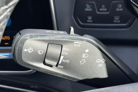 Volkswagen ID.3 Pro S 77kWh Match Auto 5dr (5Seat) Thumbnail #43