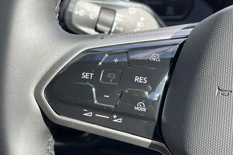 Volkswagen ID.3 Pro S 77kWh Match Auto 5dr (5Seat) Thumbnail #45