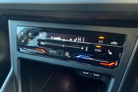 CY25DFG Volkswagen Taigo 1.5 TSI 150 Black Edition 5dr DSG Thumbnail #22