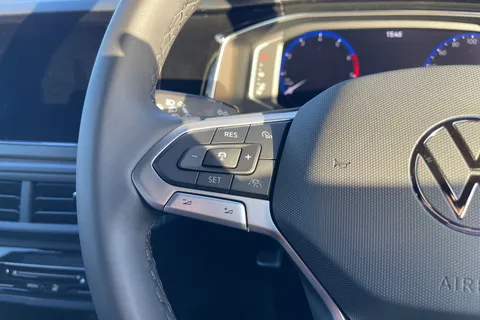 CY25DFG Volkswagen Taigo 1.5 TSI 150 Black Edition 5dr DSG Thumbnail #39