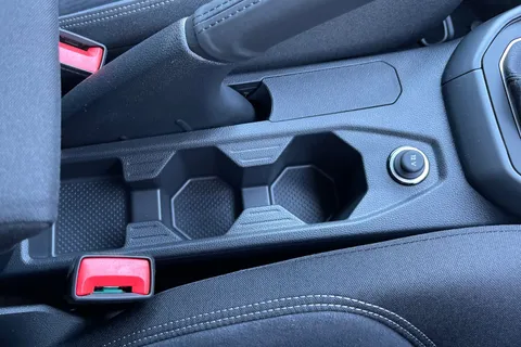 CY25DFG Volkswagen Taigo 1.5 TSI 150 Black Edition 5dr DSG Thumbnail #41