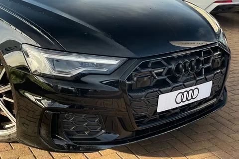 Audi A6 Avant 2.0 TDI 40 Black Edition S Tronic quattro Euro 6 (s/s) 5dr Thumbnail #9