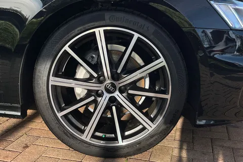 Audi A6 Avant 2.0 TDI 40 Black Edition S Tronic quattro Euro 6 (s/s) 5dr Thumbnail #10