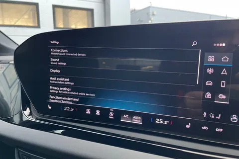 37 of 55 for Audi A5 Avant 2.0 TDI Launch Edition S Tronic Euro 6 (s/s) 5dr