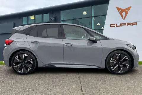 DE74RWW CUPRA Born 240kW e-Boost VZ 79kWh 5dr Auto Thumbnail #4