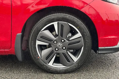 11 of 56 for Honda Jazz 1.5 h i-MMD Advance eCVT Euro 6 (s/s) 5dr