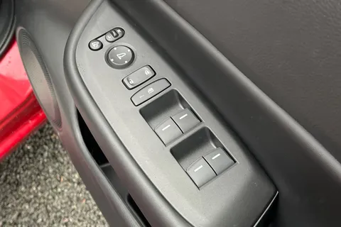 22 of 56 for Honda Jazz 1.5 h i-MMD Advance eCVT Euro 6 (s/s) 5dr