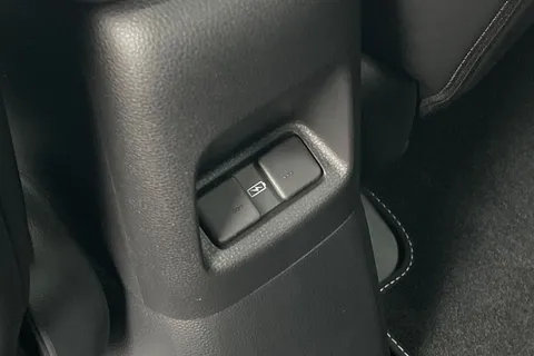 36 of 56 for Honda Jazz 1.5 h i-MMD Advance eCVT Euro 6 (s/s) 5dr