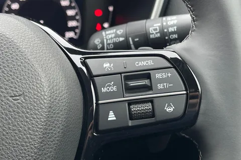 Honda CR-V 2.0 h i-MMD Elegance eCVT 4WD Euro 6 (s/s) 5dr Thumbnail #41