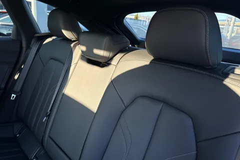  Audi A5 Avant 2.0 TDI S line S Tronic Euro 6 (s/s) 5dr Thumbnail #19