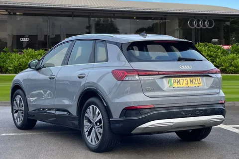 PN73NZU Audi Q4 e-tron Q4  Sport 35 e-tron  125,00 kW Thumbnail #3