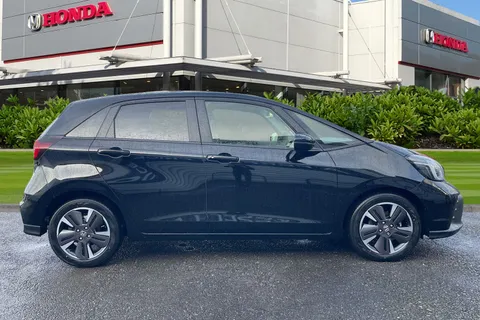 Honda Jazz 1.5 h i-MMD Advance Hatchback 5dr Petrol Hybrid eCVT Euro 6 (s/s) (122 ps) Thumbnail #4