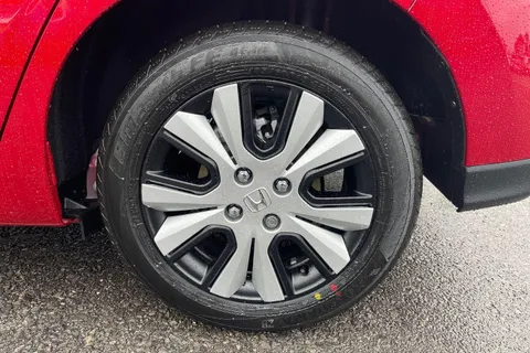 20 of 43 for Honda Jazz 1.5 h i-MMD Elegance eCVT Euro 6 (s/s) 5dr