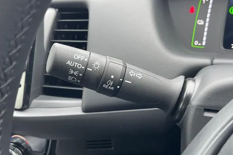 30 of 43 for Honda Jazz 1.5 h i-MMD Elegance eCVT Euro 6 (s/s) 5dr