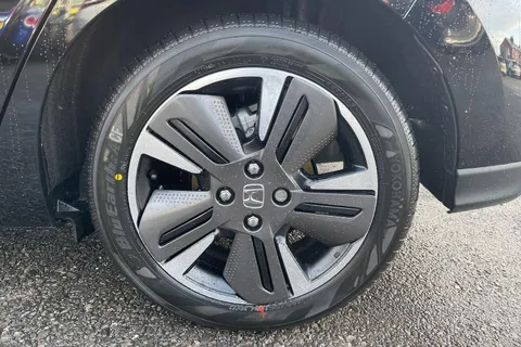 20 of 41 for Honda Jazz 1.5 h i-MMD Advance Hatchback 5dr Petrol Hybrid eCVT Euro 6 (s/s) (122 ps)