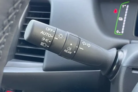 28 of 41 for Honda Jazz 1.5 h i-MMD Advance Hatchback 5dr Petrol Hybrid eCVT Euro 6 (s/s) (122 ps)