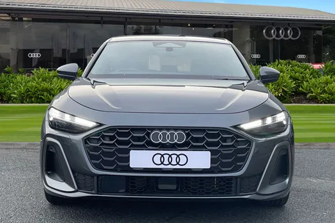 Audi A5 2.0 TDI Launch Edition Saloon S Tronic Euro 6 (s/s) 5dr Thumbnail #6