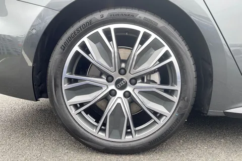 Audi A5 2.0 TDI Launch Edition Saloon S Tronic Euro 6 (s/s) 5dr Thumbnail #7