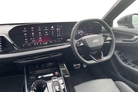 Audi A5 2.0 TDI Launch Edition Saloon S Tronic Euro 6 (s/s) 5dr Thumbnail #8