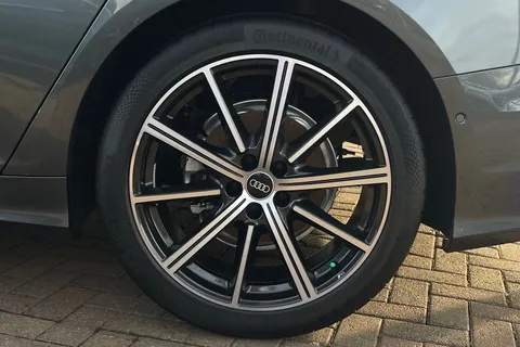 BK75HFU Audi A6 Avant Avant Black Edition 40 TDI quattro 204 PS S tronic Thumbnail #11