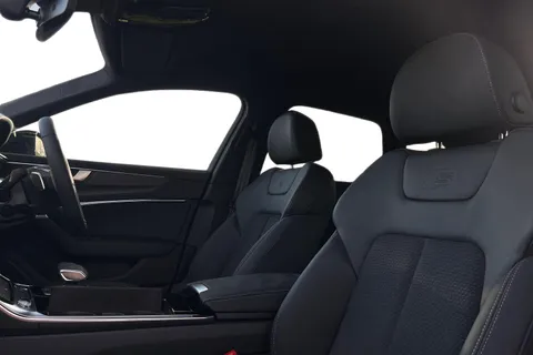 BK75HFU Audi A6 Avant Avant Black Edition 40 TDI quattro 204 PS S tronic Thumbnail #16